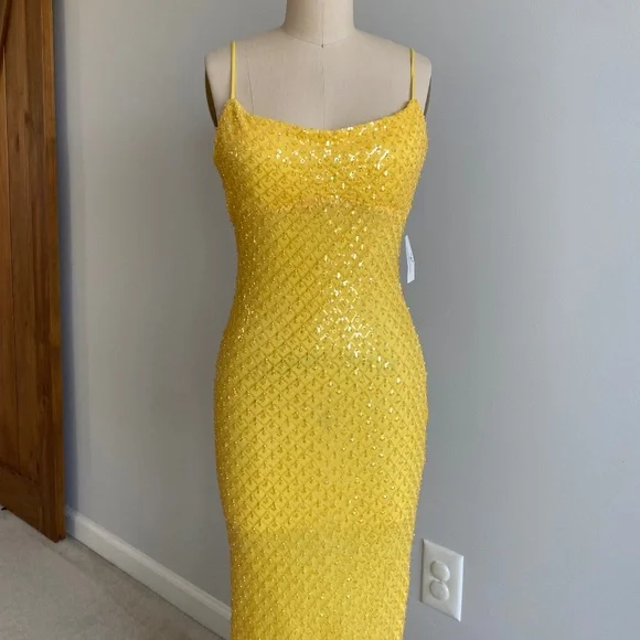 Windsor Yellow Sequin Backless Prom Dress - Picture 5 of 12